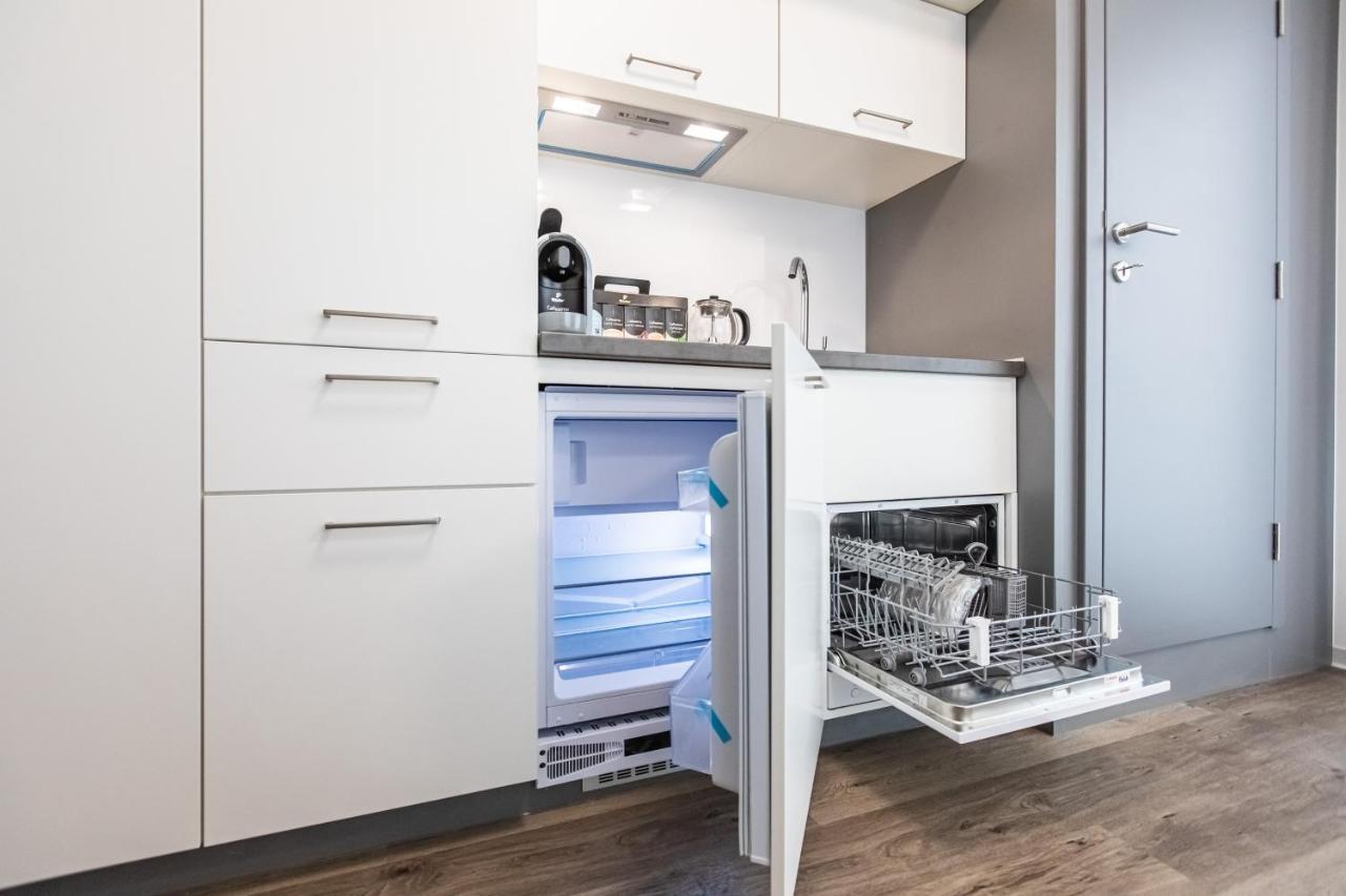 Modern Studio And Good Located Apartment Франкфурт на Майн Екстериор снимка