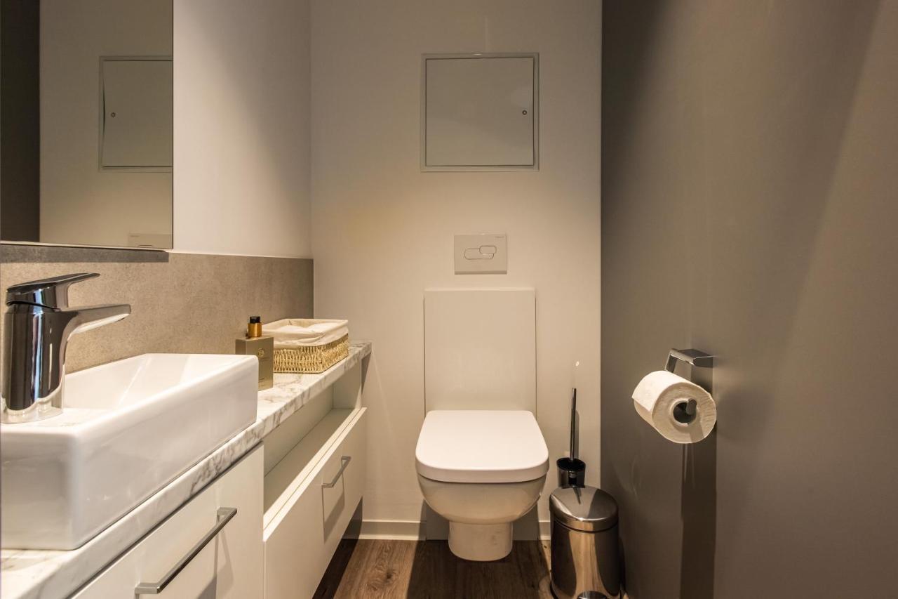 Modern Studio And Good Located Apartment Франкфурт на Майн Екстериор снимка