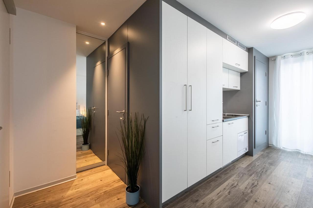 Modern Studio And Good Located Apartment Франкфурт на Майн Екстериор снимка